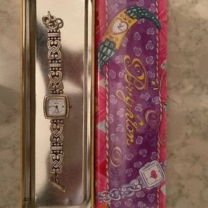 Brighton Santa Rosa with toggle closure